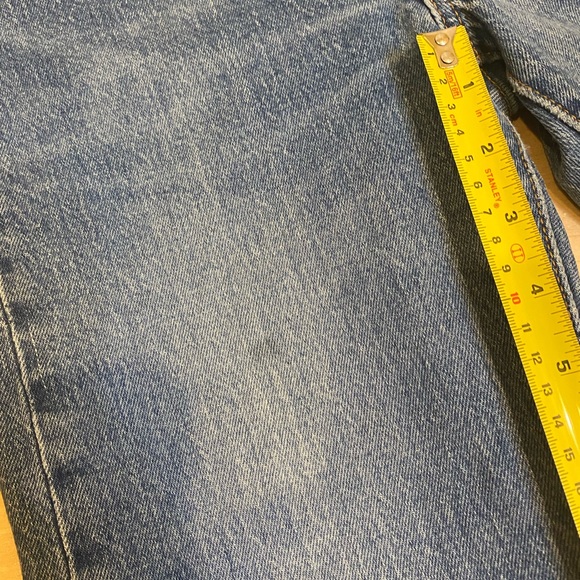 Levi wedgie straight leg jean 25 - Picture 3 of 14